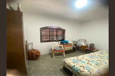 Casa à venda com 4 quartos, 198m² em Vila Ester (Zona Norte), São Paulo