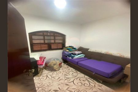 Casa à venda com 4 quartos, 198m² em Vila Ester (Zona Norte), São Paulo
