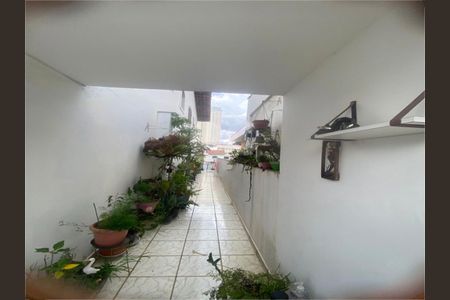 Casa à venda com 198m², 4 quartos e 5 vagas