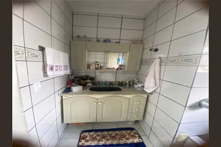 Casa à venda com 4 quartos, 198m² em Vila Ester (Zona Norte), São Paulo