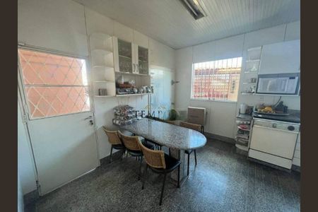 Casa à venda com 4 quartos, 313m² em Renascença, Belo Horizonte
