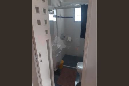 Casa à venda com 70m², 2 quartos e 1 vaga