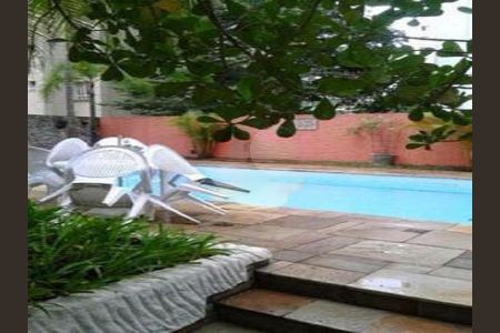 Apartamento à venda com 130m², 3 quartos e 2 vagas
