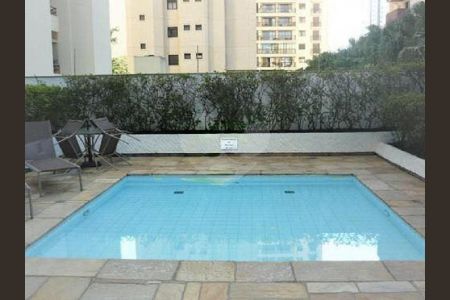 Apartamento à venda com 130m², 3 quartos e 2 vagas