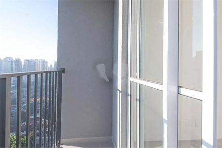 Apartamento à venda com 27m², 1 quarto e sem vaga