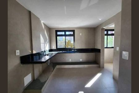 Apartamento à venda com 165m², 3 quartos e 3 vagas
