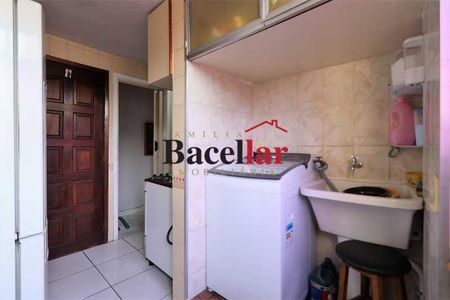 Apartamento à venda com 72m², 2 quartos e 1 vaga