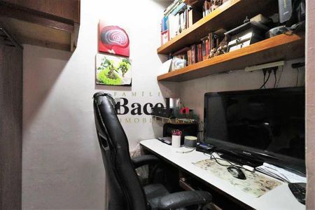Apartamento à venda com 72m², 2 quartos e 1 vaga