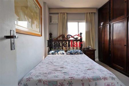 Apartamento à venda com 72m², 2 quartos e 1 vaga