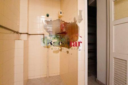 Apartamento à venda com 70m², 2 quartos e sem vaga