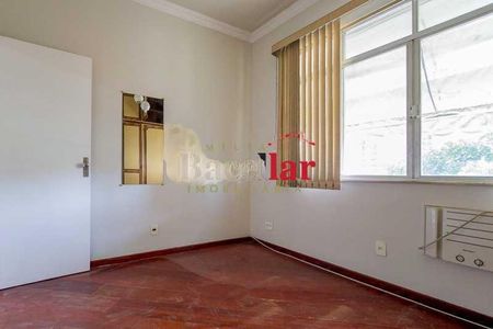 Apartamento à venda com 70m², 2 quartos e sem vaga