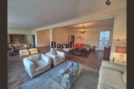 Casa à venda com 5 quartos, 609m² em Vila Isabel, Rio de Janeiro