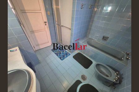 Casa à venda com 609m², 5 quartos e 2 vagas