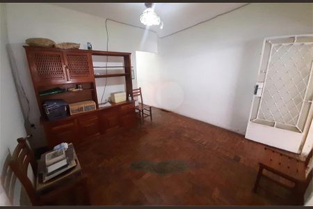 Casa à venda com 4 quartos, 175m² em Vila Palmeiras, São Paulo