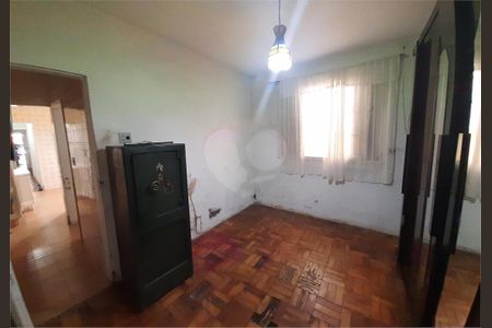 Casa à venda com 4 quartos, 175m² em Vila Palmeiras, São Paulo