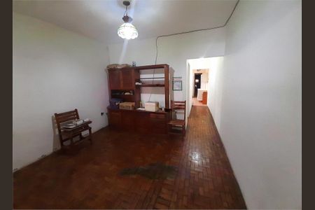 Casa à venda com 4 quartos, 175m² em Vila Palmeiras, São Paulo