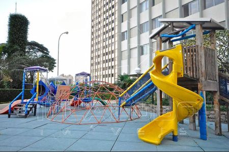 Apartamento à venda com 165m², 3 quartos e 2 vagas