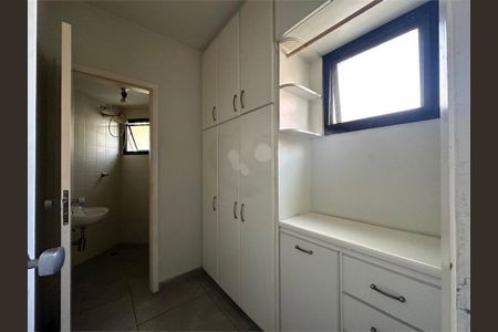 Apartamento à venda com 99m², 3 quartos e 3 vagas