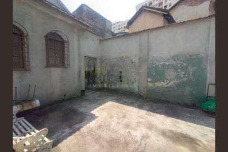 Casa à venda com 152m², 2 quartos e 2 vagas