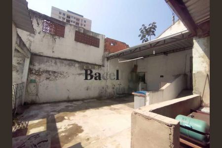 Casa à venda com 152m², 2 quartos e 2 vagas