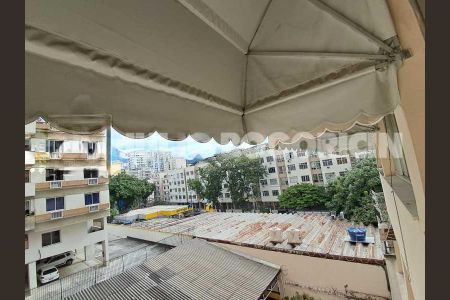 Apartamento à venda com 65m², 2 quartos e sem vaga