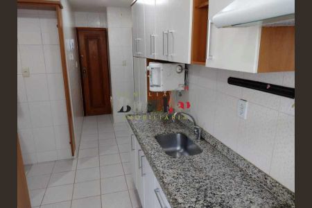 Apartamento à venda com 91m², 3 quartos e sem vaga