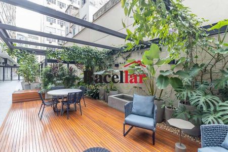 Apartamento à venda com 91m², 3 quartos e sem vaga