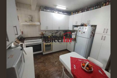 Apartamento à venda com 159m², 4 quartos e 2 vagas