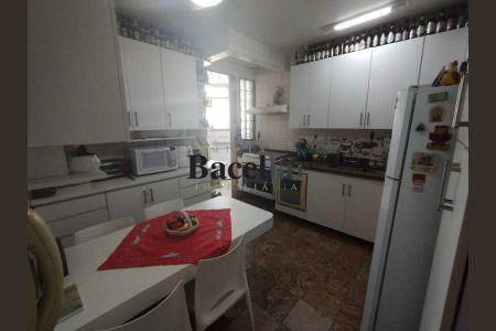Apartamento à venda com 159m², 4 quartos e 2 vagas