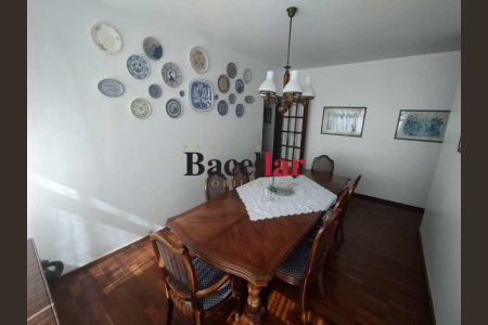 Apartamento à venda com 159m², 4 quartos e 2 vagas