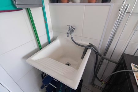 Apartamento à venda com 27m², 1 quarto e sem vaga Apartamento à venda com 27m², 1 quarto e sem vagaCozinha e Área de Serviço