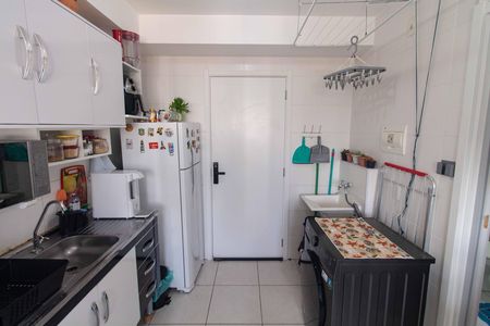 Apartamento à venda com 27m², 1 quarto e sem vaga Apartamento à venda com 27m², 1 quarto e sem vagaCozinha e Área de Serviço