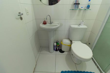 Apartamento à venda com 27m², 1 quarto e sem vaga Apartamento à venda com 27m², 1 quarto e sem vagaBanheiro da Suíte
