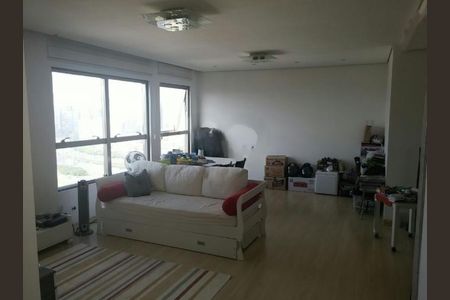 Apartamento à venda com 1 quarto, 70m² em Panamby, São Paulo