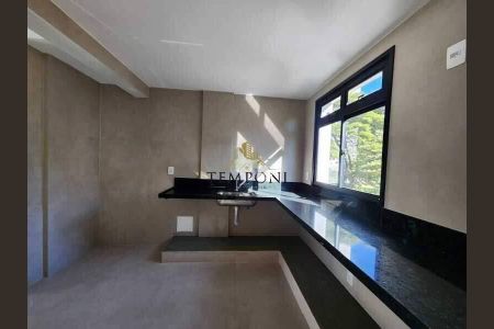 Apartamento à venda com 165m², 3 quartos e 3 vagas