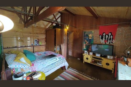Casa à venda com 4 quartos, 550m² em Interlagos, São Paulo