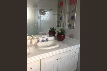 Apartamento à venda com 213m², 3 quartos e 3 vagas