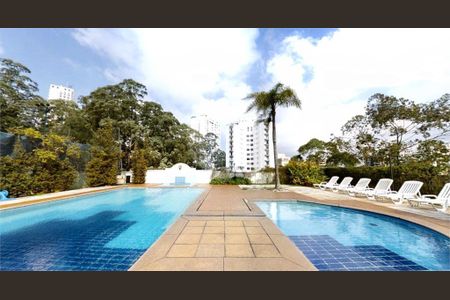 Apartamento à venda com 213m², 3 quartos e 3 vagas