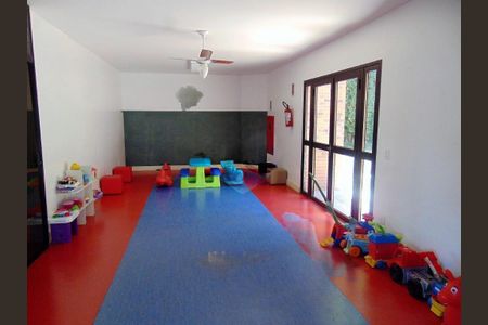 Apartamento à venda com 213m², 3 quartos e 3 vagas