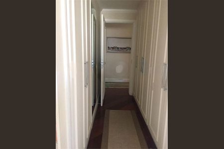 Apartamento à venda com 213m², 3 quartos e 3 vagas