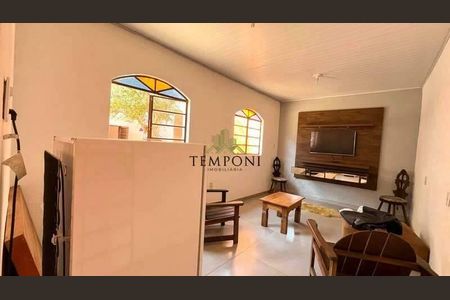 Casa à venda com 4 quartos, 244m² em Ouro Preto, Belo Horizonte