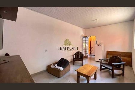 Casa à venda com 4 quartos, 244m² em Ouro Preto, Belo Horizonte