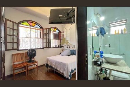 Casa à venda com 4 quartos, 244m² em Ouro Preto, Belo Horizonte