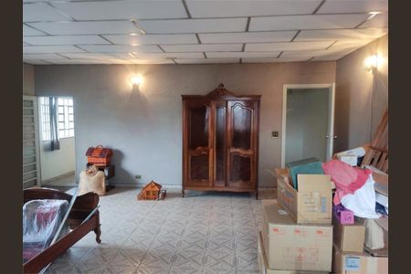 Casa à venda com 2 quartos, 195m² em Vila Pereira Cerca, São Paulo