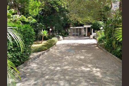 Apartamento à venda com 70m², 2 quartos e 1 vaga