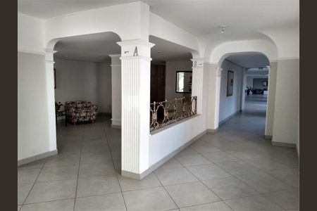 Apartamento à venda com 70m², 2 quartos e 1 vaga