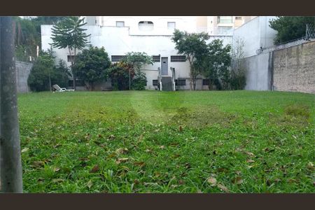 Apartamento à venda com 70m², 2 quartos e 1 vaga