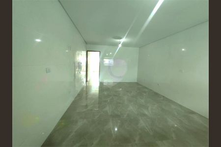 Casa à venda com 3 quartos, 170m² em Vila Paulo Silas, São Paulo
