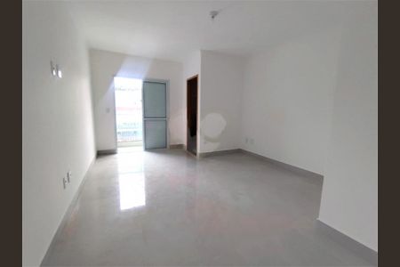 Casa à venda com 3 quartos, 170m² em Vila Paulo Silas, São Paulo