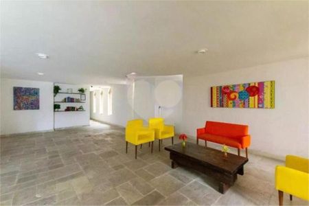 Apartamento à venda com 2 quartos, 80m² em Vila Uberabinha, São Paulo